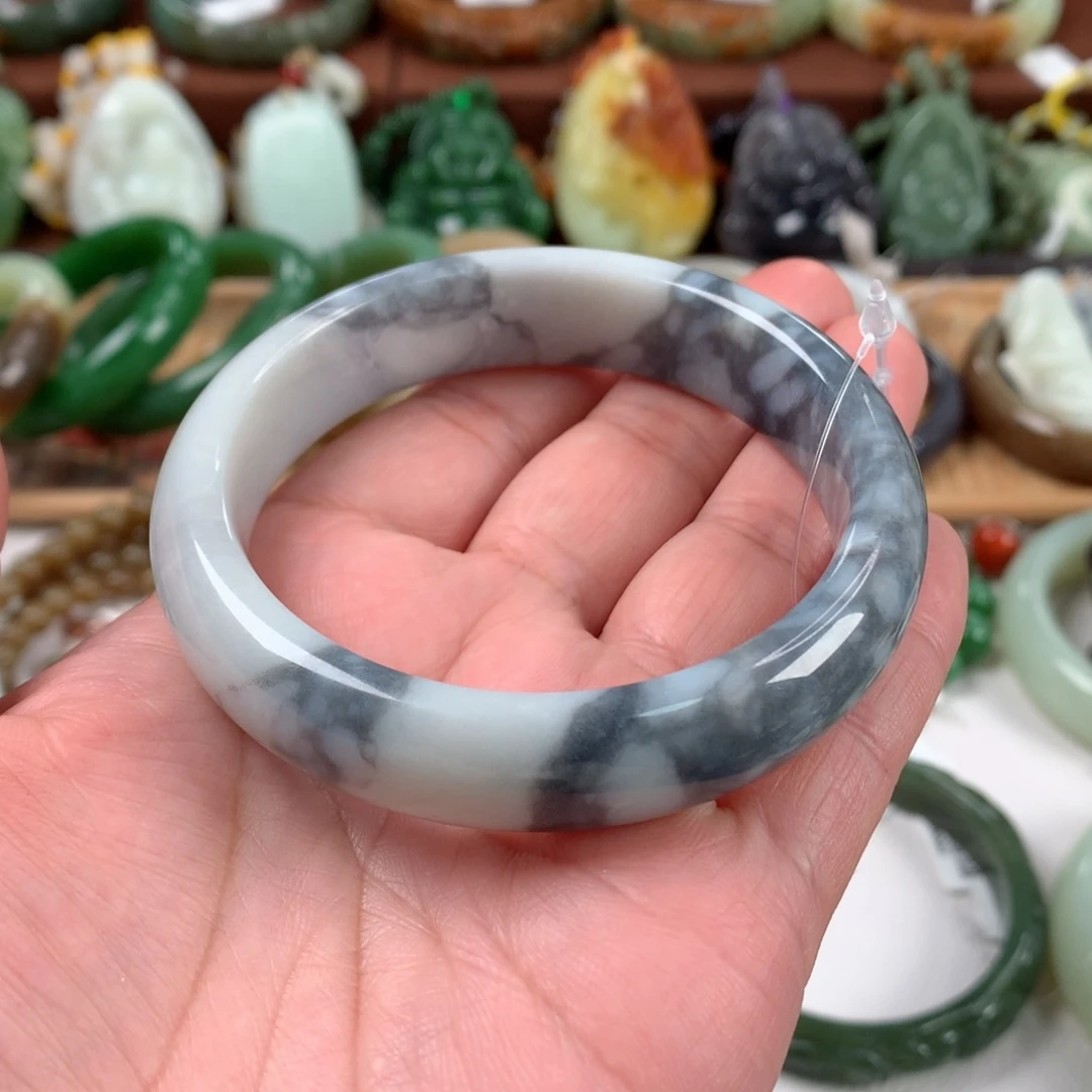 和田玉手镯未镶嵌59_60口径