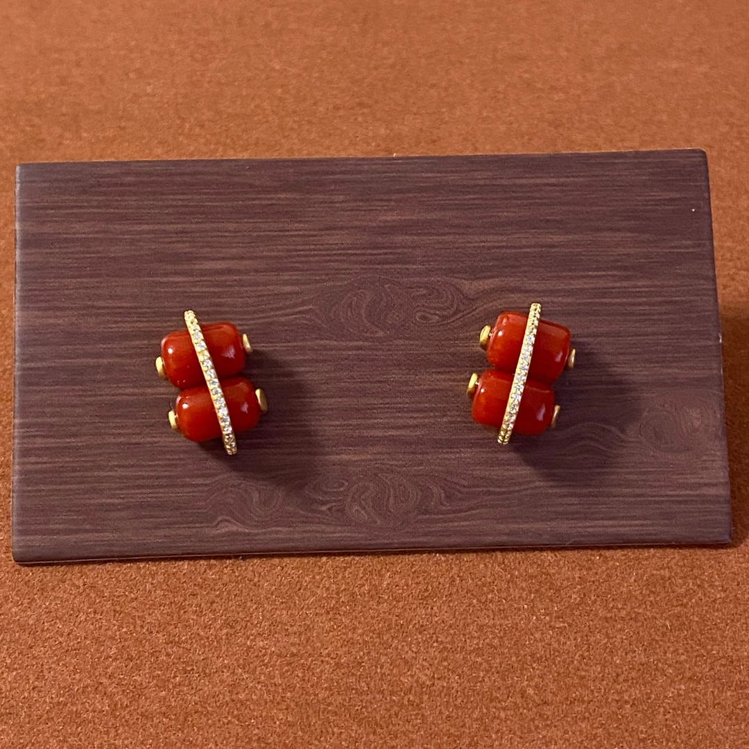 925银耳饰 H294 拉萨发货 纯银镀金耳钉 精致红色设计款