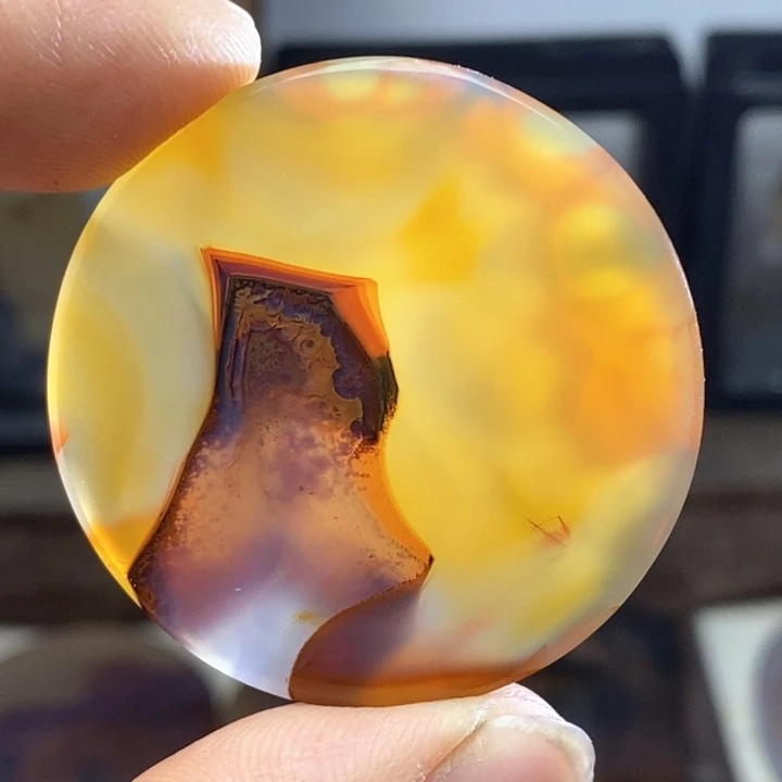 玛瑙/玉髓颈饰未镶嵌