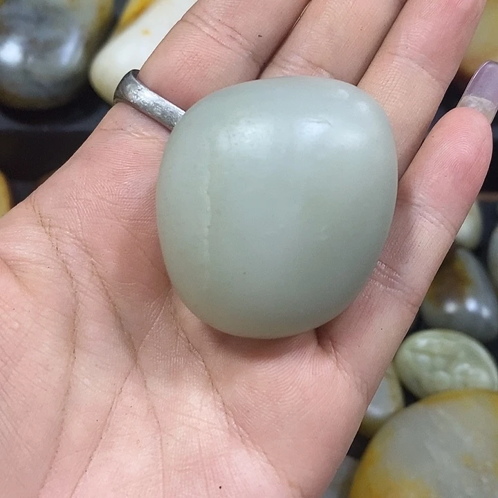 和田玉（糖玉）未镶嵌挂件