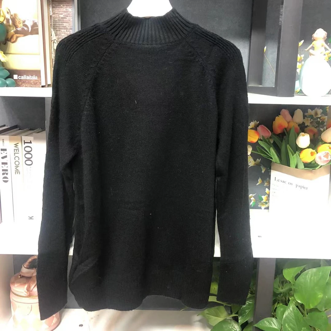 ML0526【品牌撤柜】时尚黑色半高领百搭款休闲毛衣
