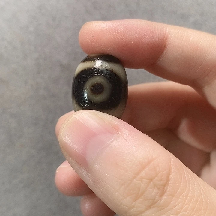 八***鱼玛瑙/玉髓未镶嵌颈饰