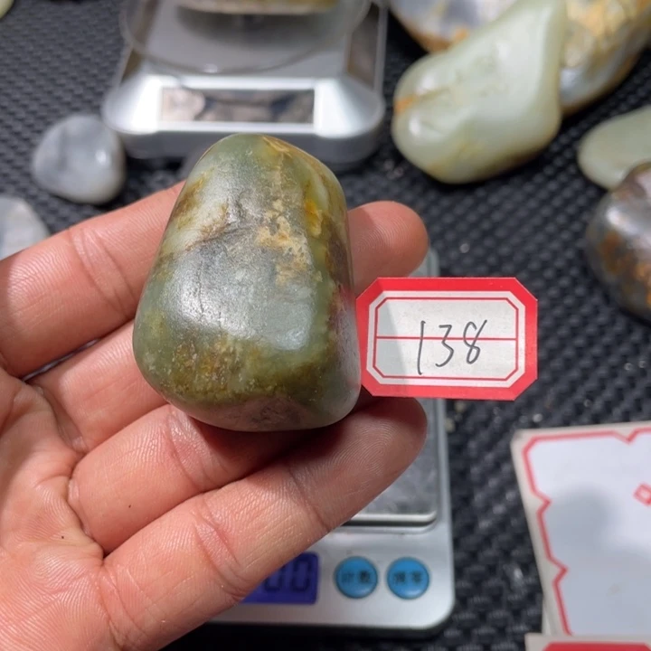 颈饰未镶嵌和田玉138
