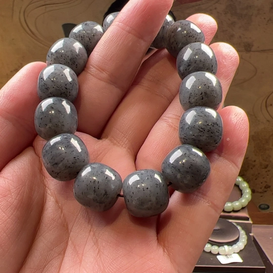 和田玉未镶嵌吊坠(不含链)