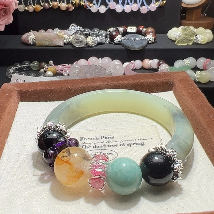 水晶手链未镶嵌水晶手链