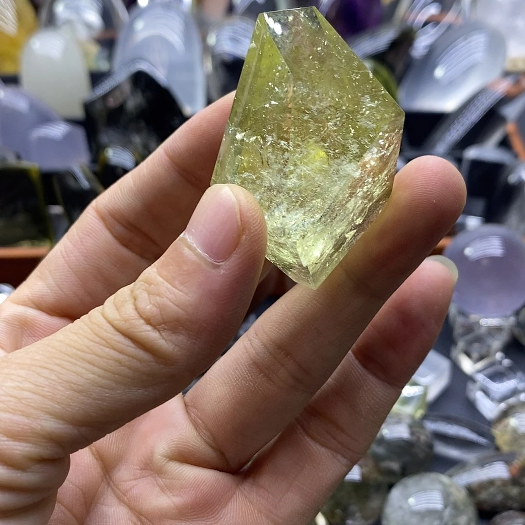 未镶嵌珠宝半成品水晶
