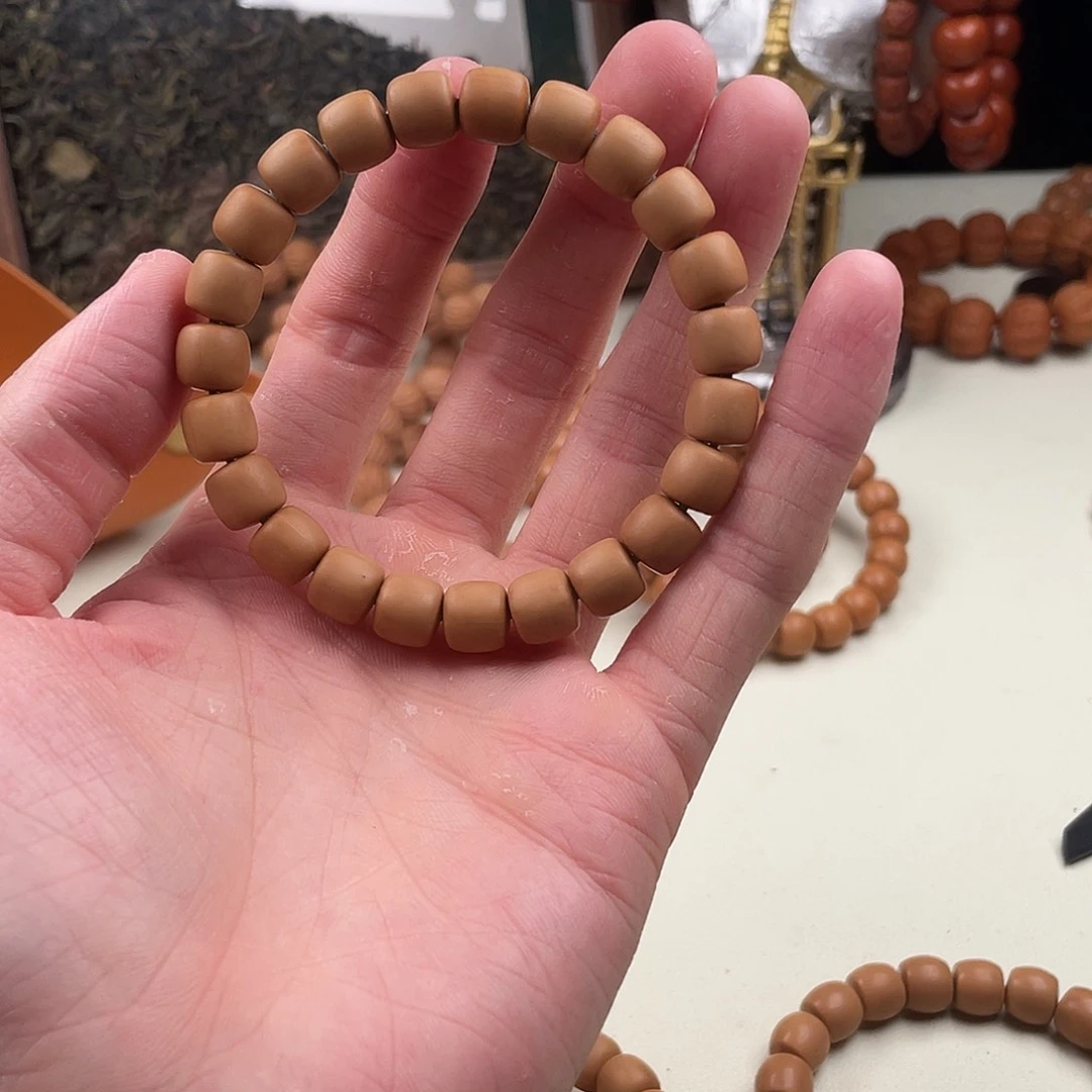 猴头核桃手串泛油道珠9.5