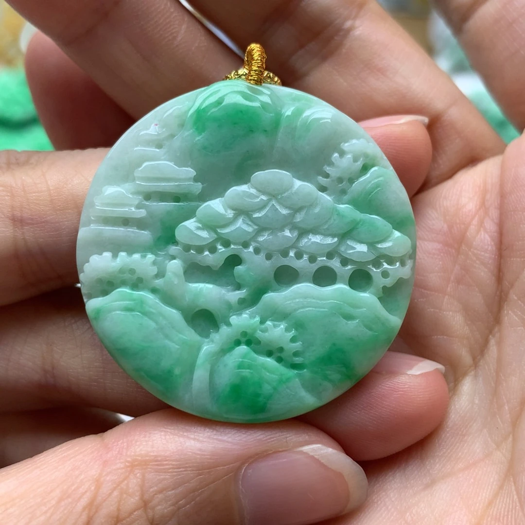 翡翠未镶嵌颈饰翡翠