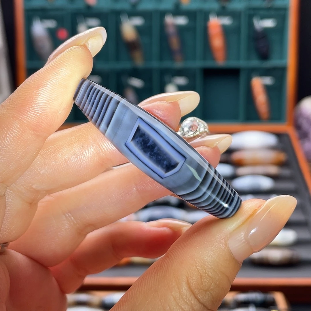 玛瑙/玉髓未镶嵌珠宝半成品