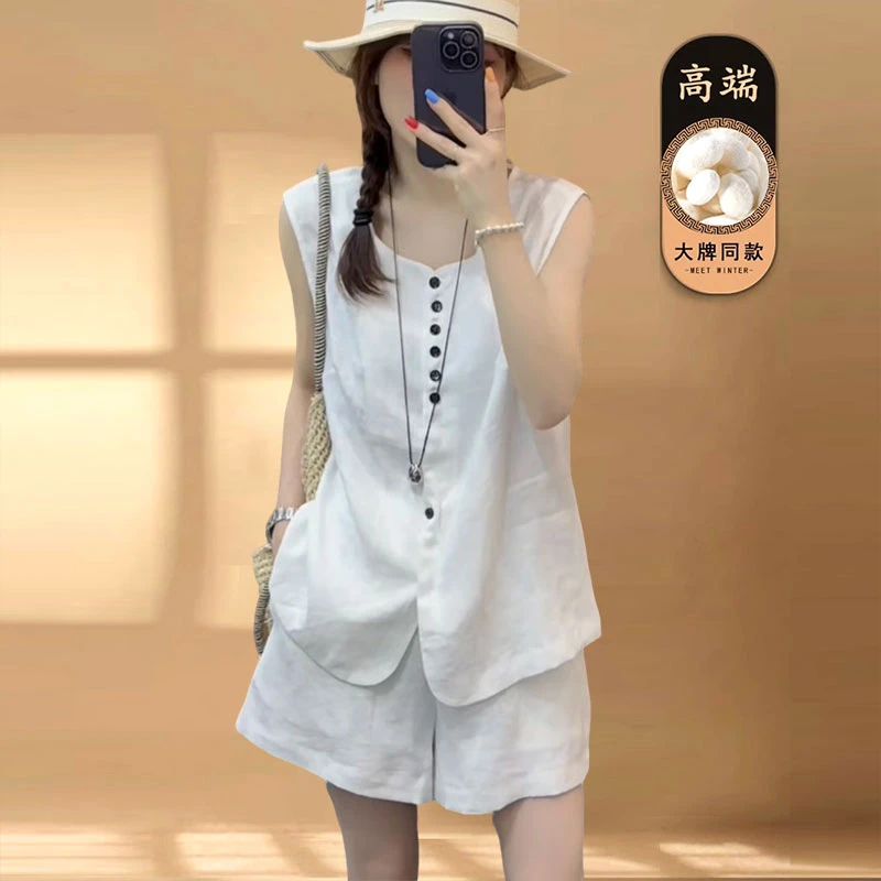 2025年夏季新款亚麻气质时尚套装女圆领纽扣背心上衣短裤两件套潮