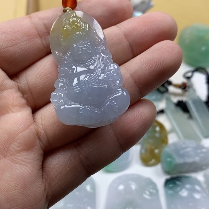 差***生翡翠未镶嵌颈饰缅甸翡翠