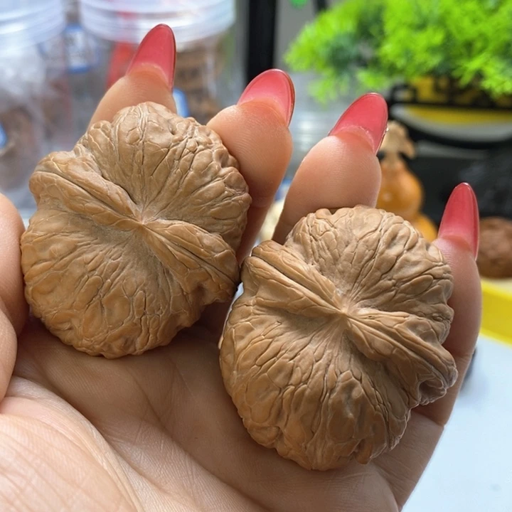 文玩核桃把件元宝修尖