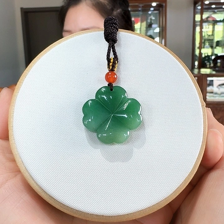 密玉（石英质玉）吊坠未镶嵌