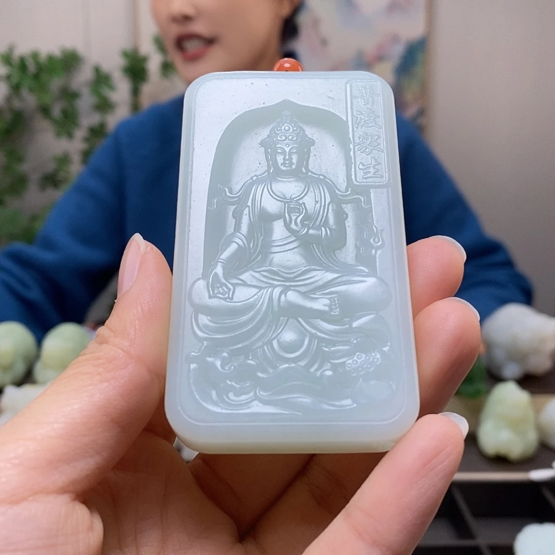 一***山和田玉未镶嵌颈饰