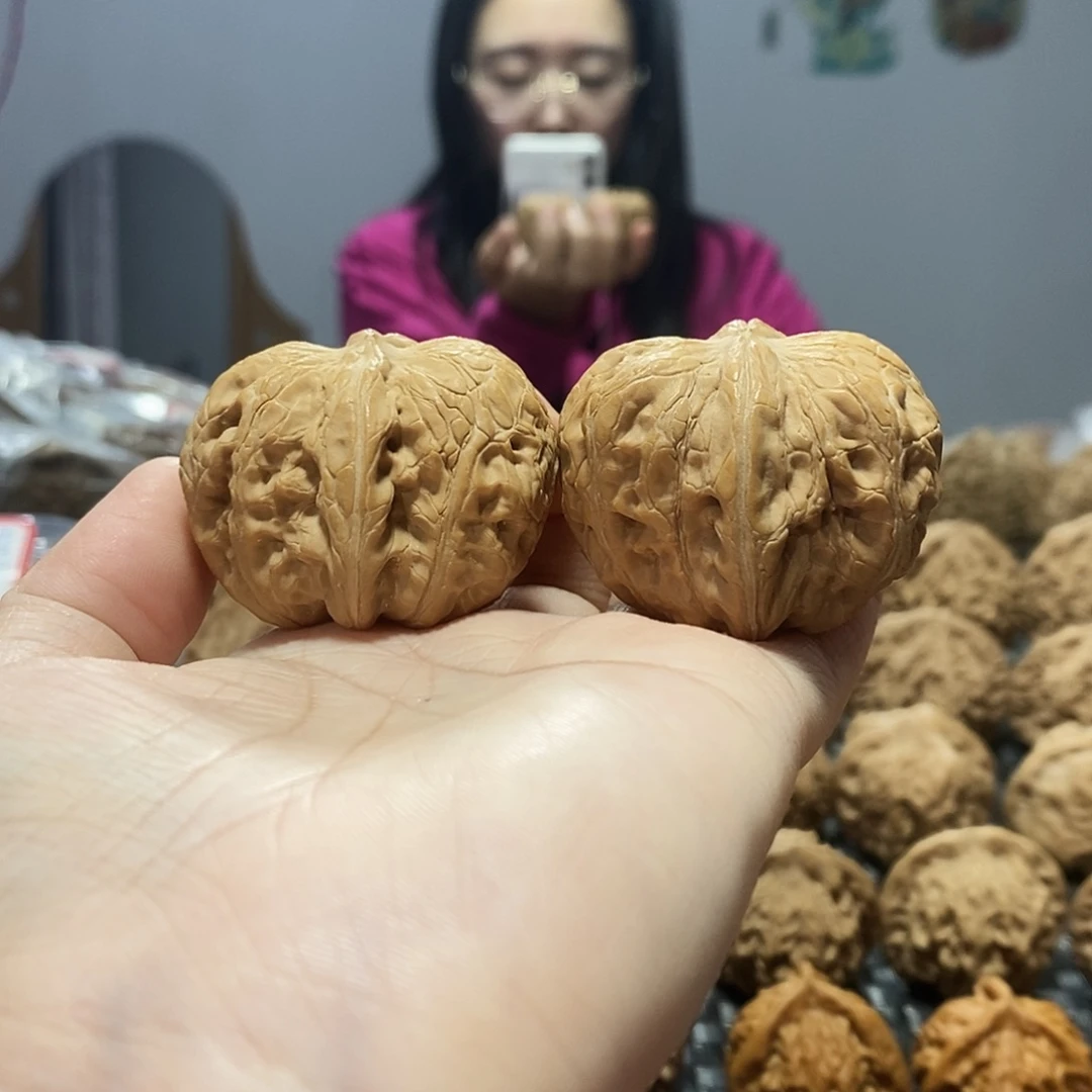 吊坠桃核 元宝 42