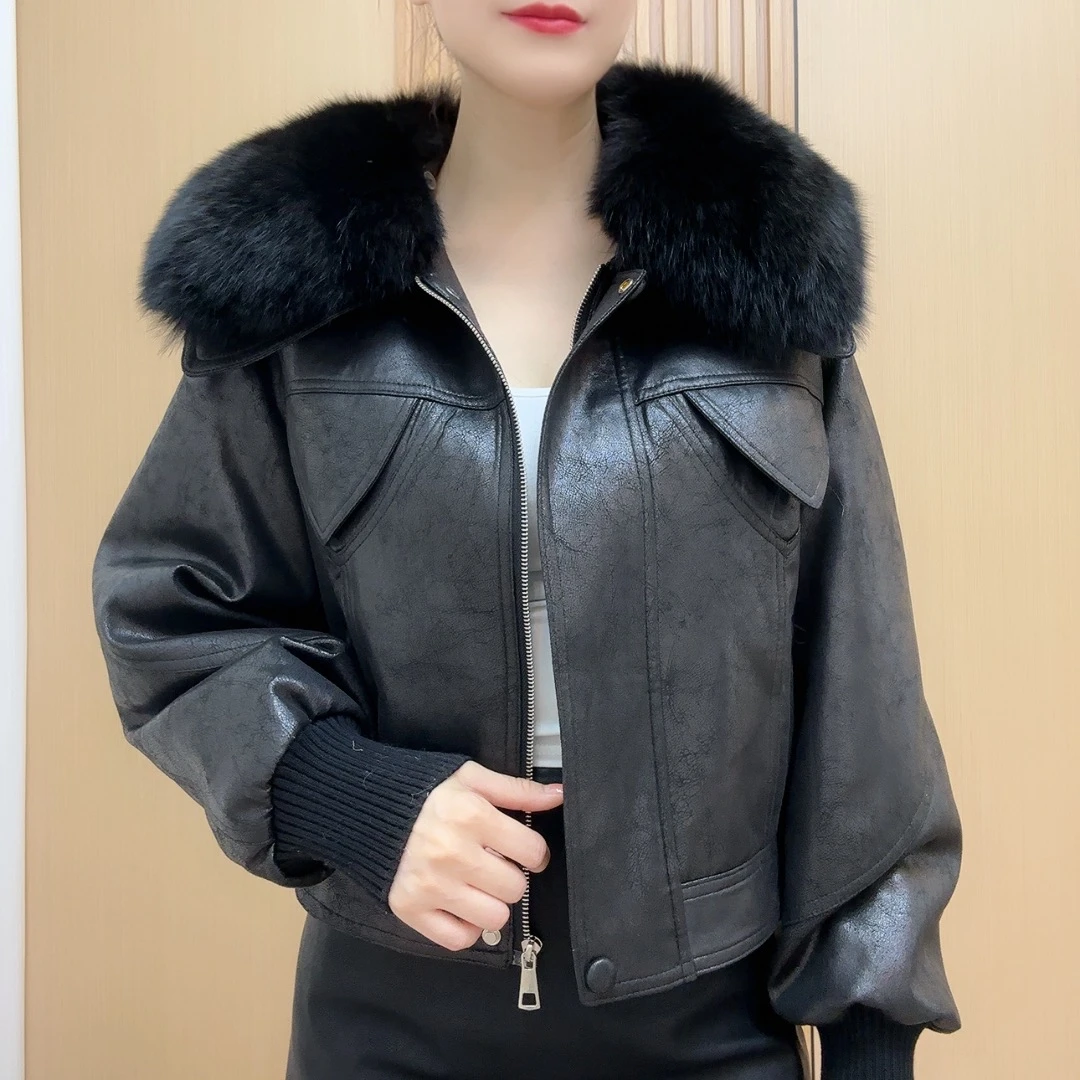 半开领皮衣拉链常规厚款拼接时尚秋冬富家机车风短款白鸭绒内胆