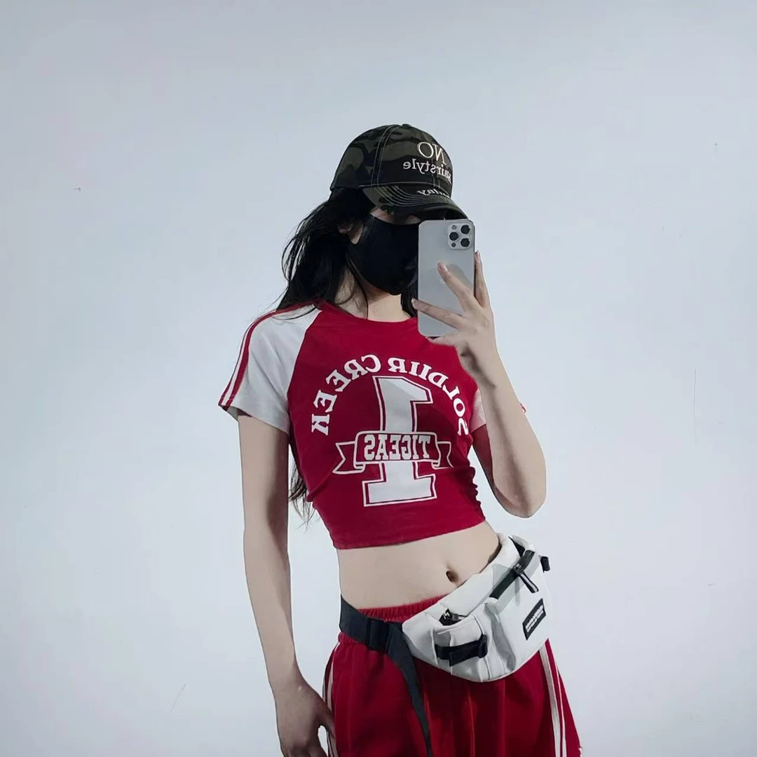 撞色拼接插肩袖短袖t恤韩版潮流爆款设计感字母修身夏女款上衣