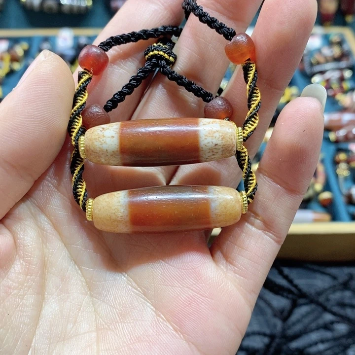 玛瑙/玉髓颈饰合金北****室