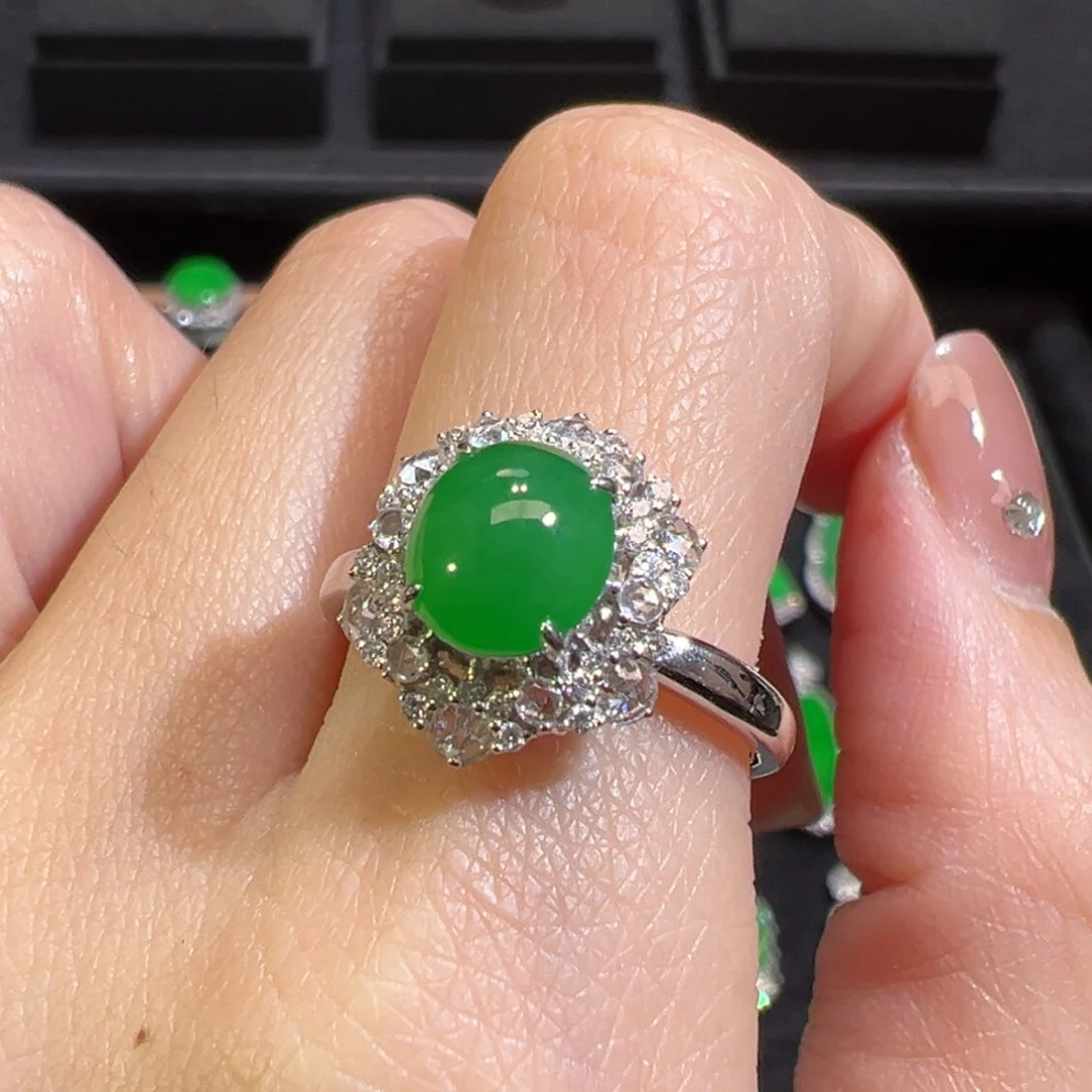 翡翠戒指18K金镶嵌收到货48小时鉴赏期