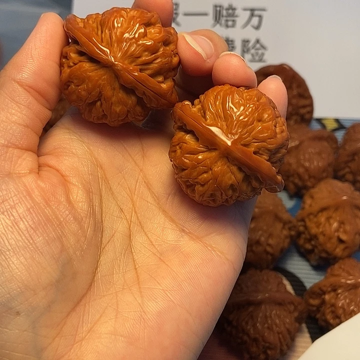 吊坠文玩核桃41白狮子