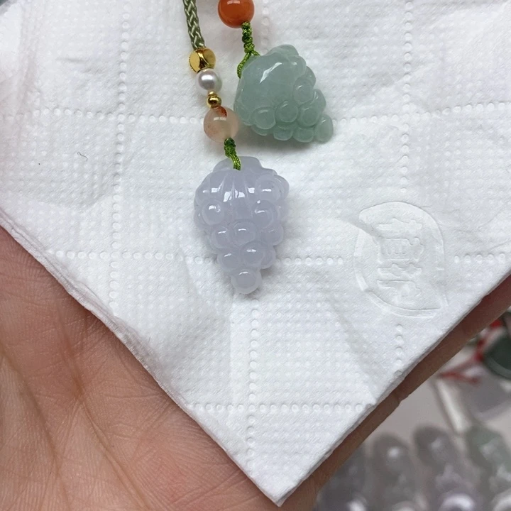 翡翠未镶嵌颈饰20号