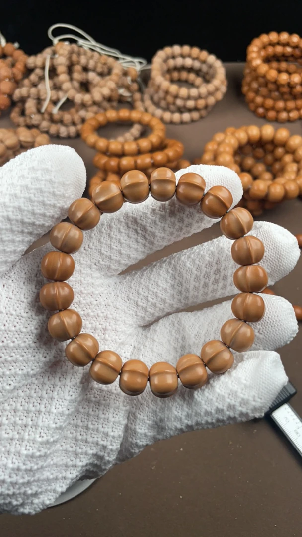 返油微微瑕款 三花小鲨鱼 小南瓜料 油花油点可覆盖介意勿拍