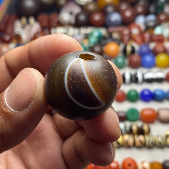 未镶嵌玛瑙/玉髓珠宝奇石青**水