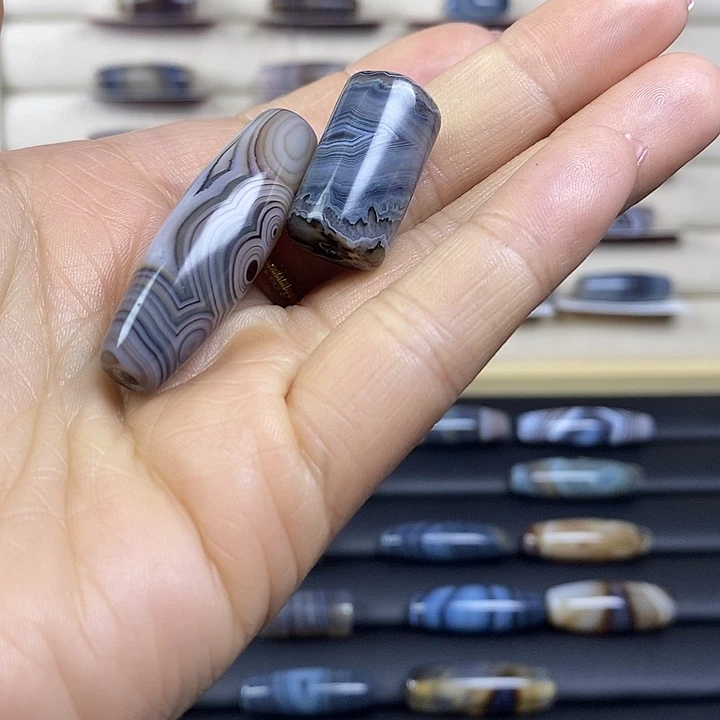 雪***真玛瑙/玉髓未镶嵌颈饰