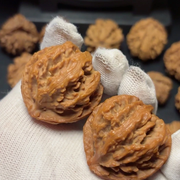 文玩核桃吊坠疆**號秦岭灯笼26