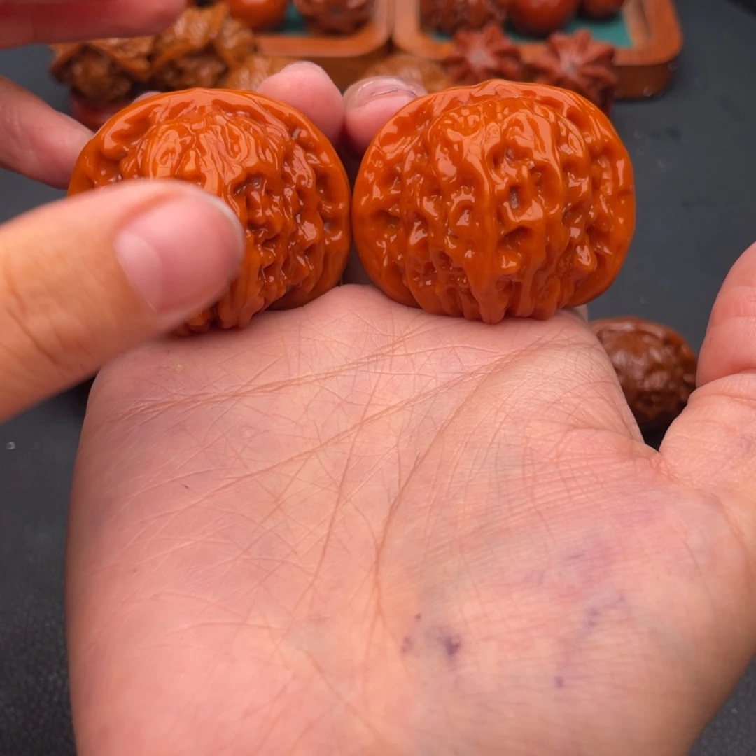 一***码文玩核桃把件四座楼