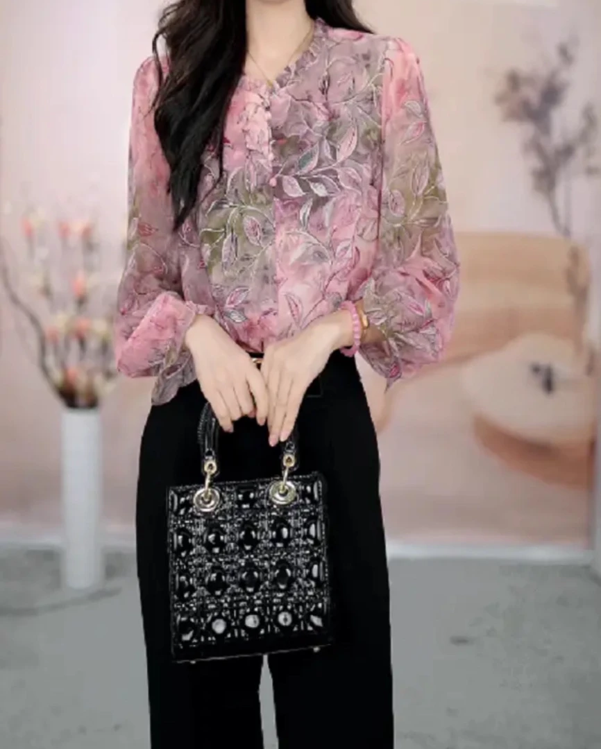 新款时尚百搭气质宽松减龄上衣小衫970