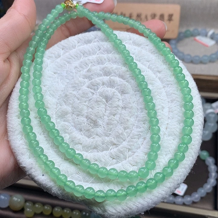 翡翠合金手链冰透绿货头，长链