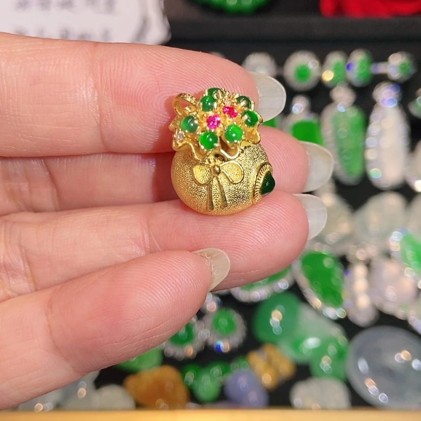 【闪购商品】颈饰未镶嵌翡翠天然翡翠