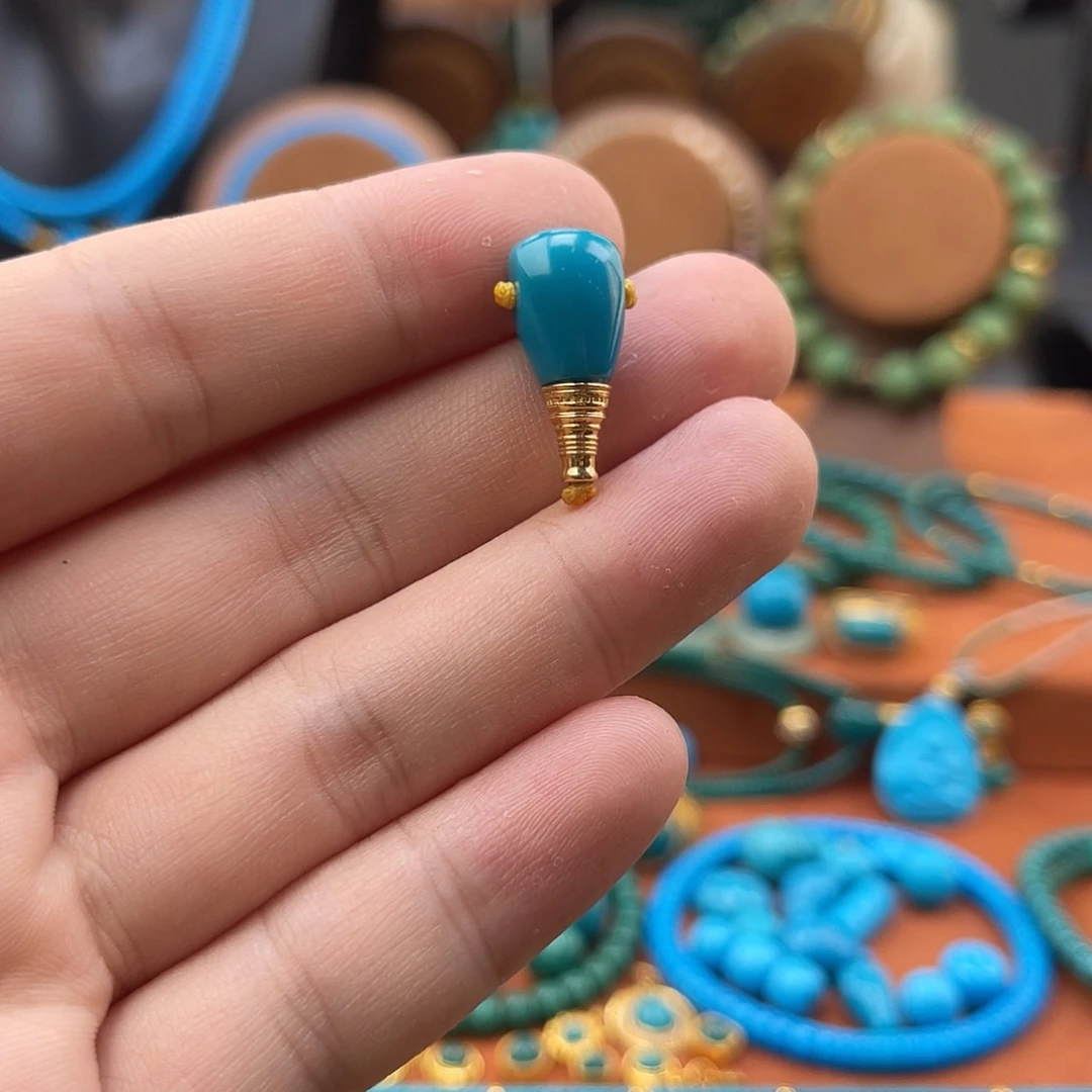 绿松石18K金镶嵌配饰