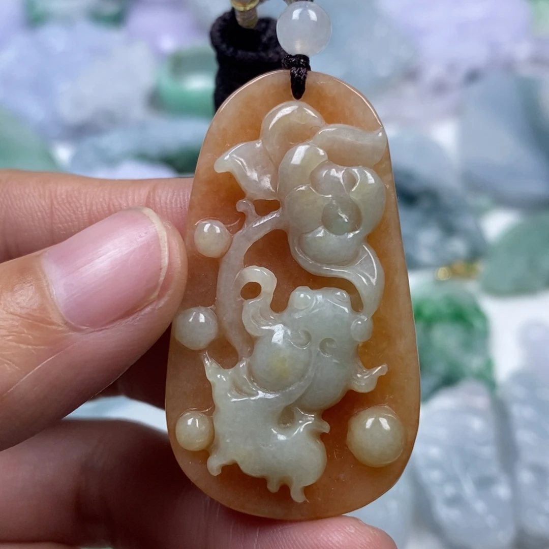 颈饰未镶嵌翡翠翡翠