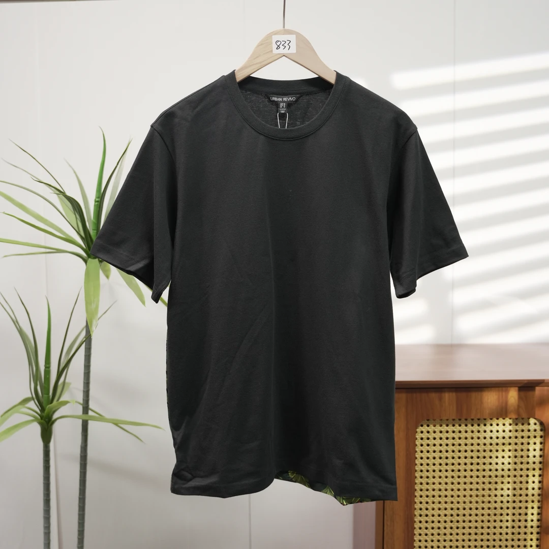 【U】潮牌男女圆领简约休闲运日系黑T恤免烫打底衫短袖833-C3-3