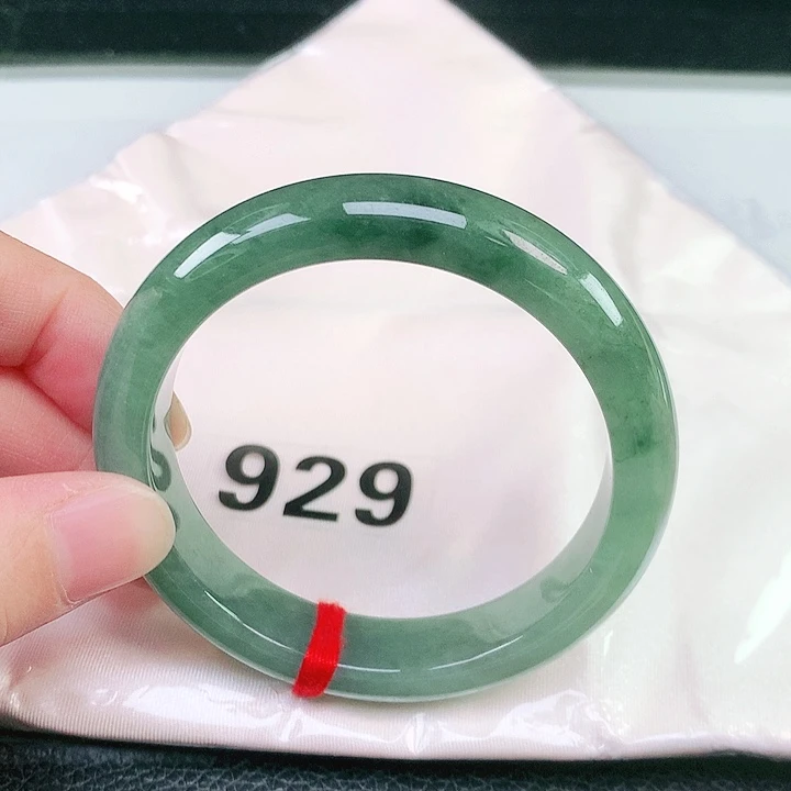 翡翠未镶嵌手镯929