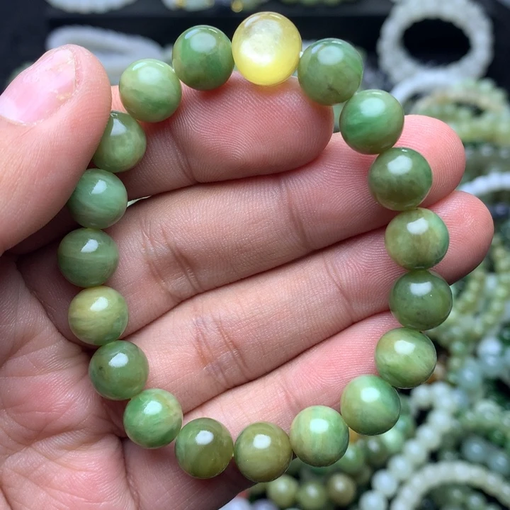 和田玉未镶嵌手串福利款 黑羊洞碧玉