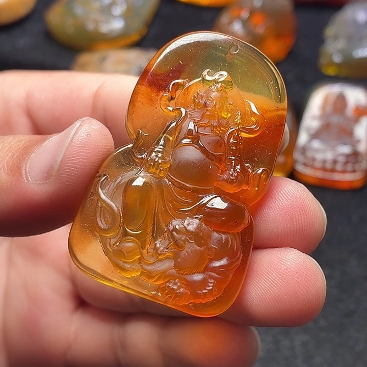 琥珀未镶嵌裸石07