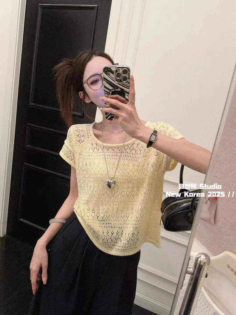 2025设计感飞飞袖亮片镂空上衣夏季新款独特高级感修身显瘦针织衫