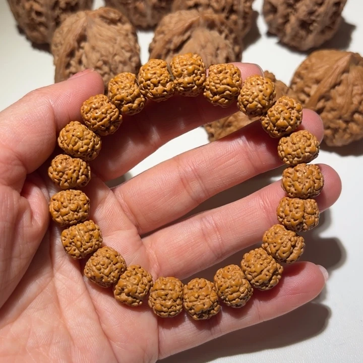 文玩核桃手串金刚