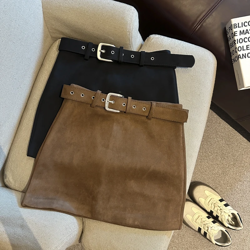 纯欲风高腰防走光配皮带包臀短裙女秋季新款修身百搭a字半身裙子