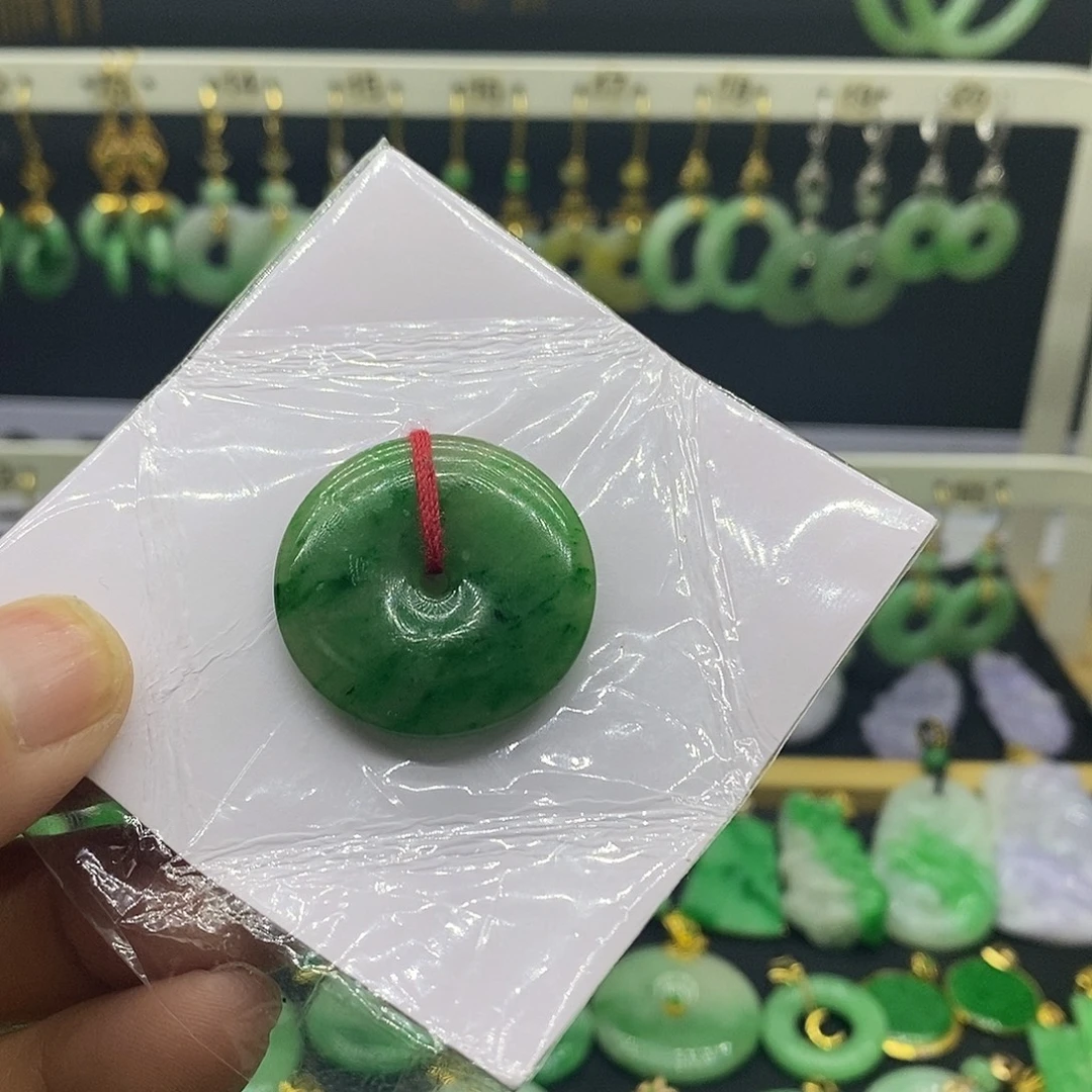 翡翠未镶嵌吊坠(不含链)吊坠