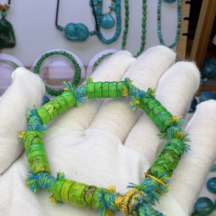 菜籽绿直切手串7.5mm兰