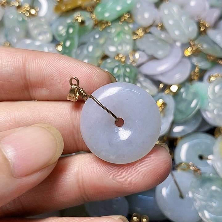 翡翠未镶嵌颈饰天然A货翡翠