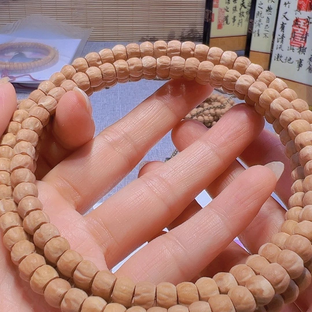 莲***舍柏香籽/百香籽吊坠