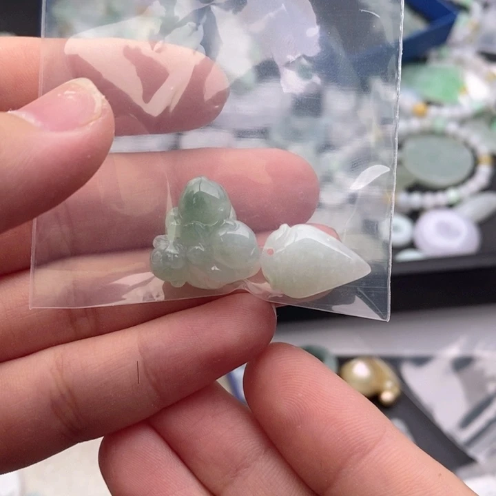 树***灯吊坠(不含链)未镶嵌翡翠