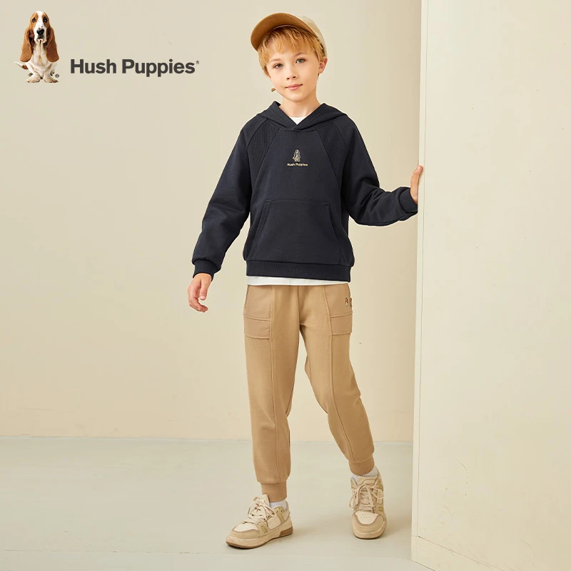 暇步士童装舒适保暖加绒连帽卫衣