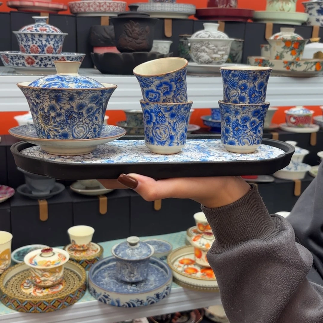 高端品牌产品展示活动