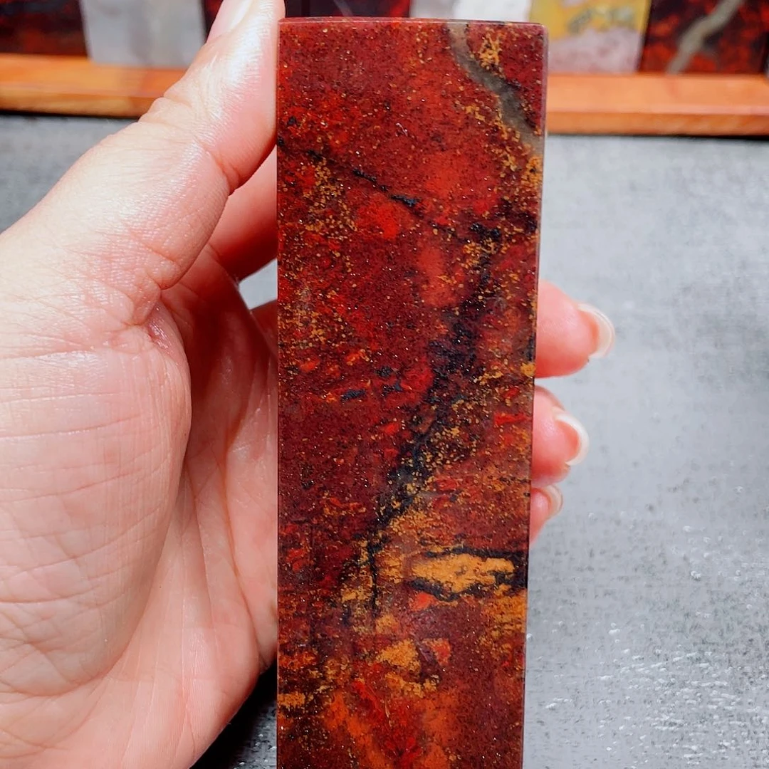 【闪购商品】玉桂林鸡血玉印章素章25